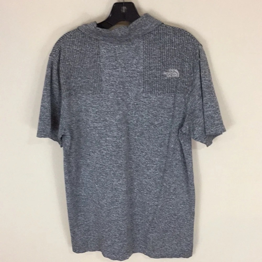 The North Face Mens Heather Gray Polo with Waffle Knit Accents M